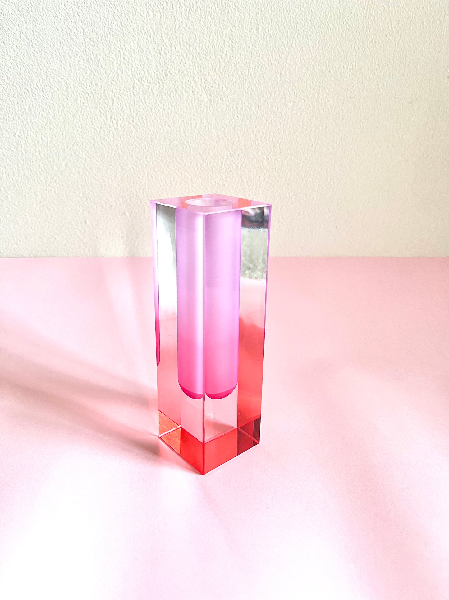 ACRYLIC FLOWER PINK/PINK VASE