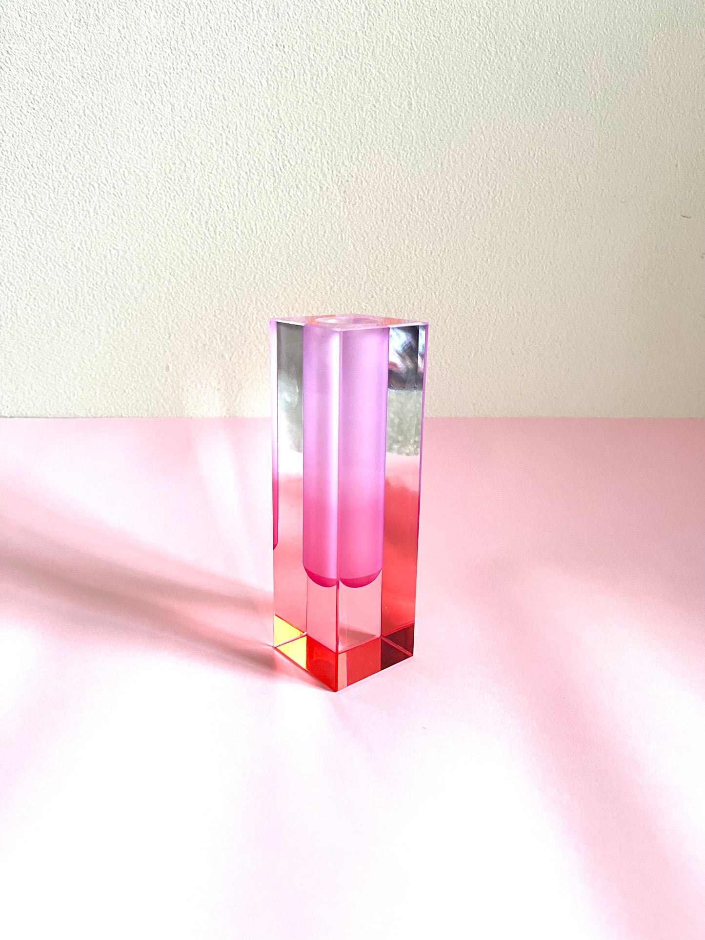ACRYLIC FLOWER PINK/PINK VASE