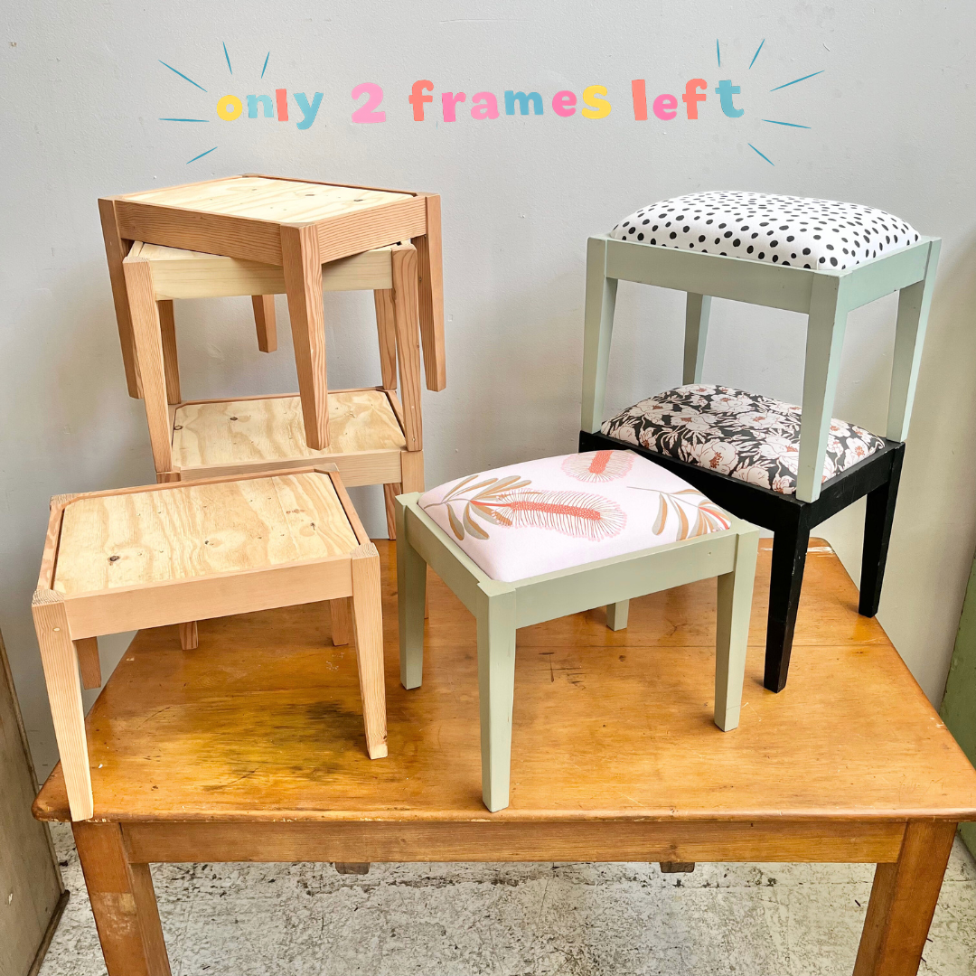 UPHOLSTERY & PAINTING RETRO FOOTREST WORKSHOP