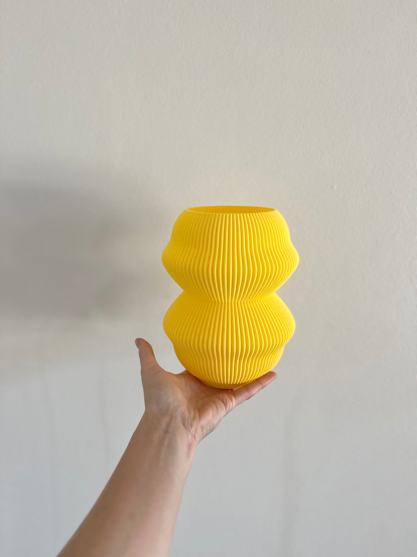 YELLOW BUD- 3D PRINTED TABLE LAMP