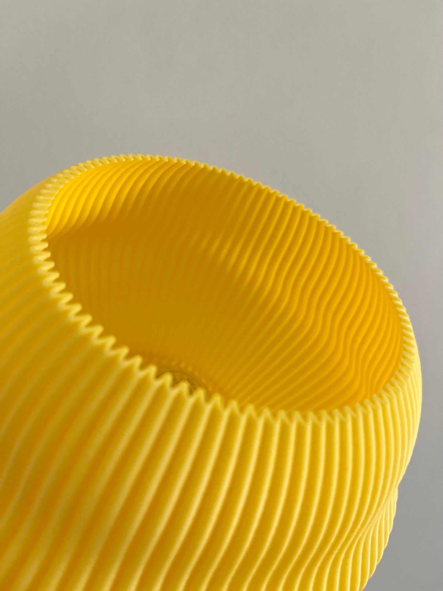 YELLOW BUD- 3D PRINTED TABLE LAMP