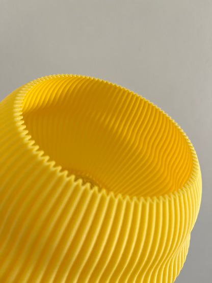 YELLOW BUD- 3D PRINTED TABLE LAMP