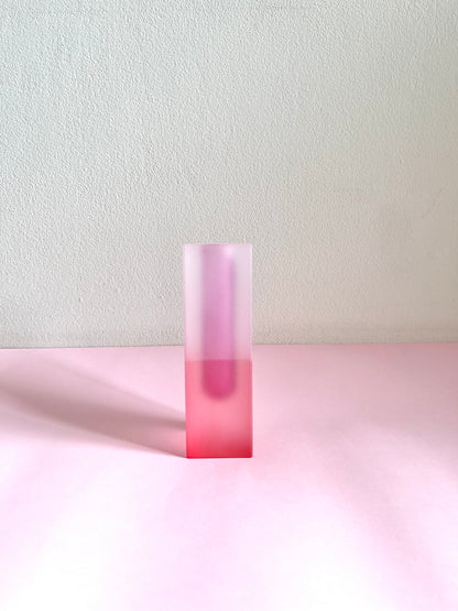ACRYLIC FLOWER PINK/PINK FROSTED VASE