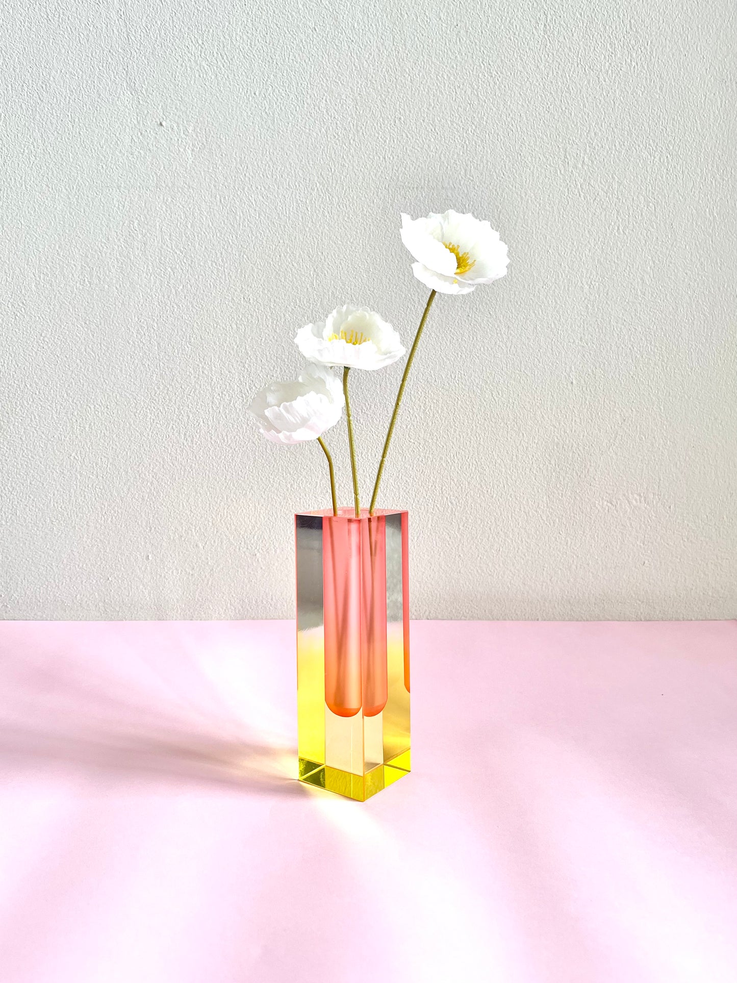 ACRYLIC FLOWER YELLOW/PINK VASE