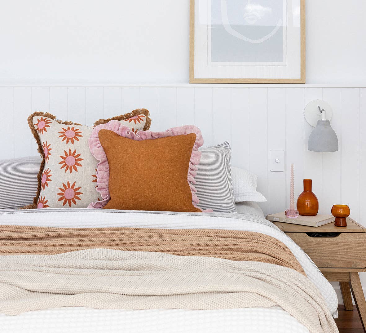 PECAN FRILL CUSHION