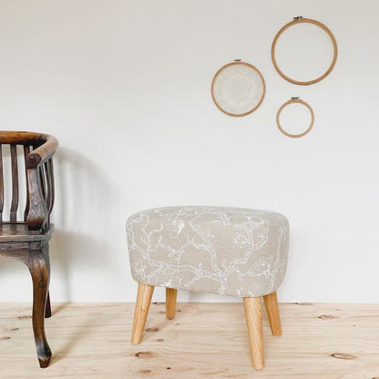 CHICK MAGNOLIA OTTOMAN